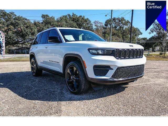 Used 2023 Jeep Grand Cherokee Altitude