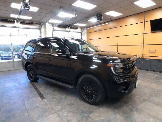 Certified 2025 Ford Expedition Active AWD/4WD 360° Tour