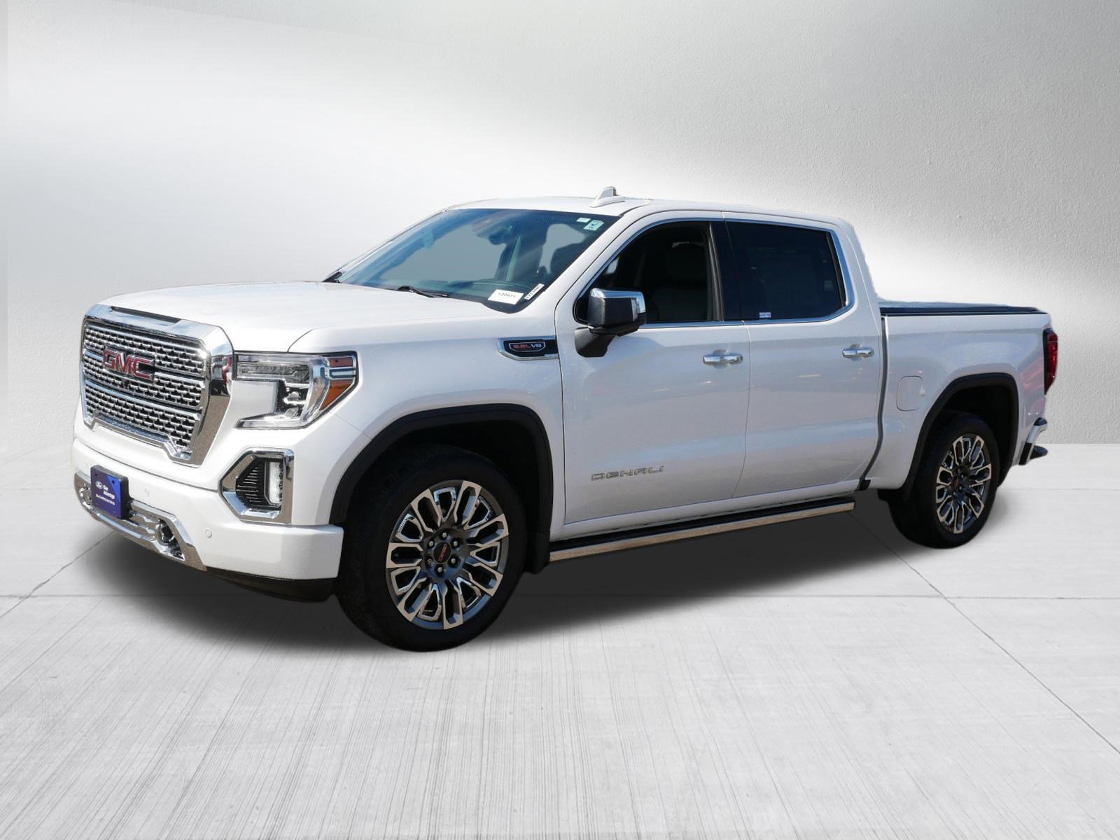 Used 2019 GMC Sierra 1500 Denali w/ Denali Ultimate Package AWD/4WD image 3