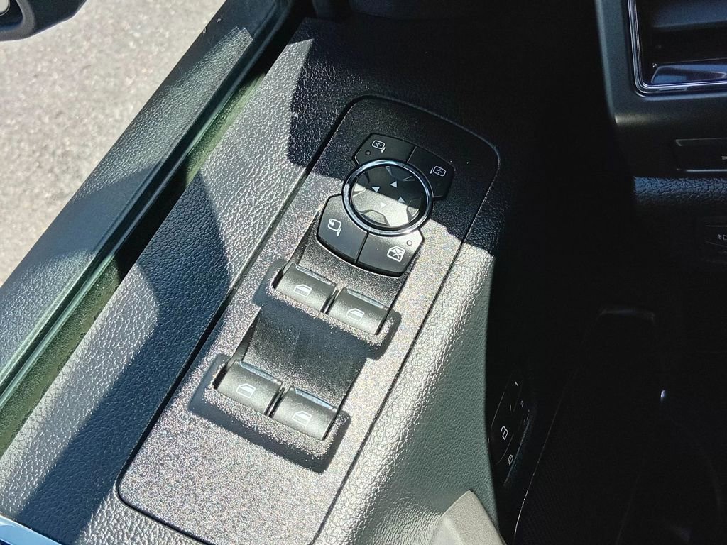 Certified 2020 Ford F150 Lariat w/ Equipment Group 502A Luxury image 20