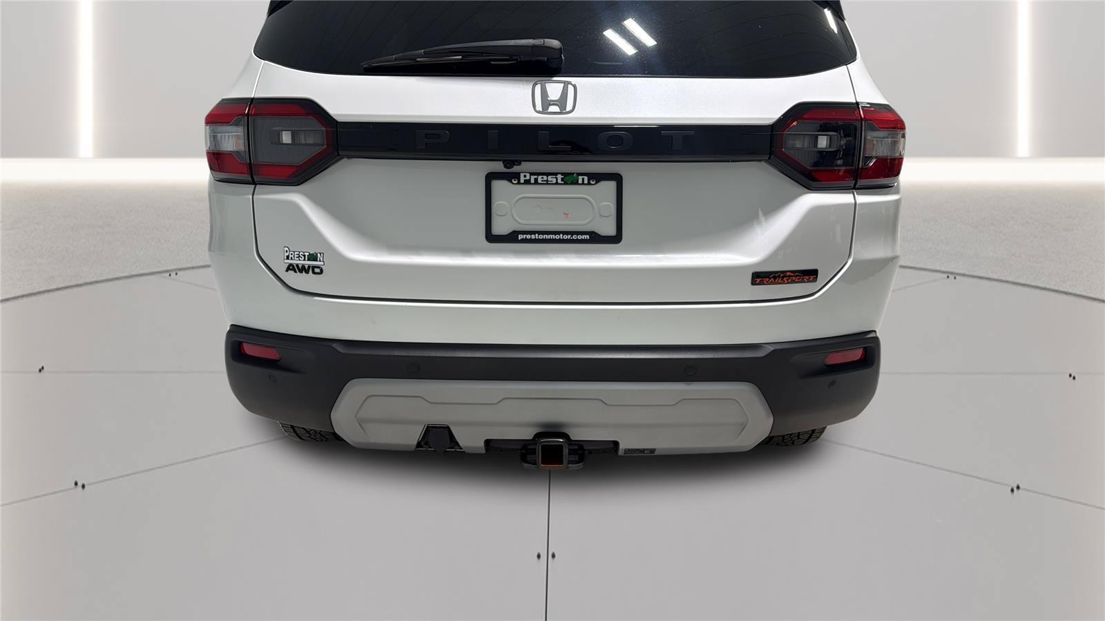 Used 2025 Honda Pilot TrailSport image 30