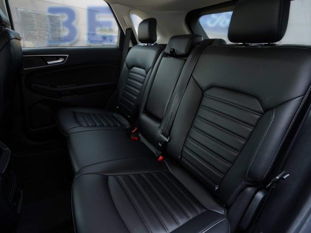 Certified 2023 Ford Edge SEL w/ Convenience Package AWD/4WD image 18
