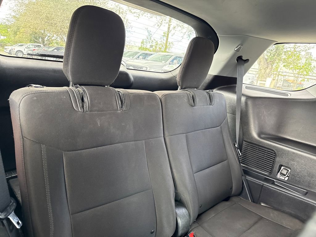 Certified 2020 Ford Explorer XLT image 25