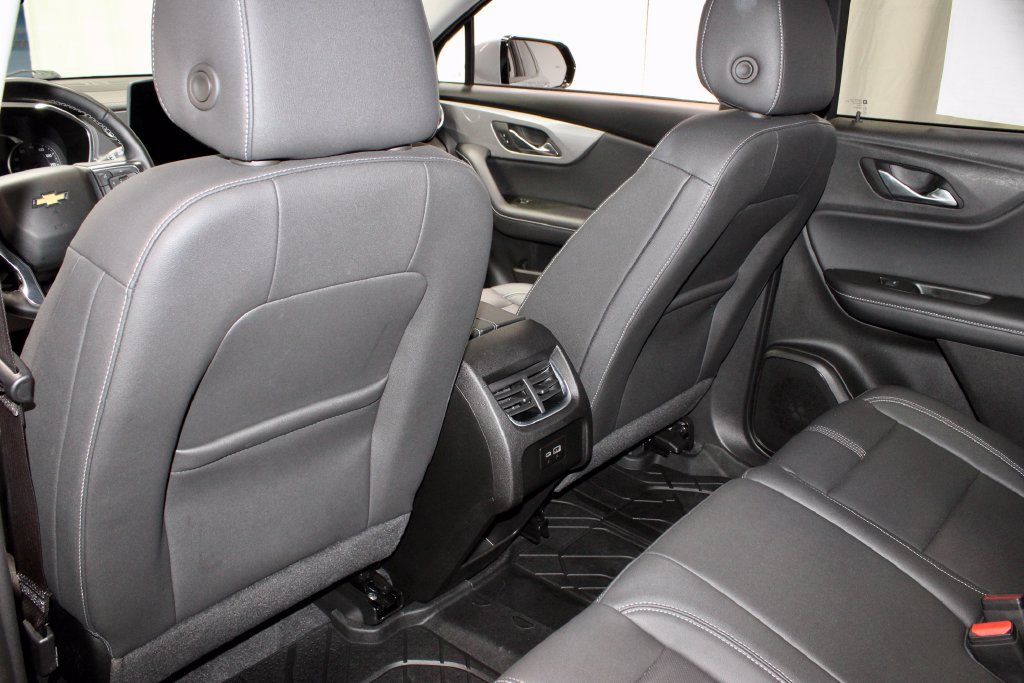 Used 2024 Chevrolet Blazer LT w/ LPO, Floor Liner Package FWD image 21