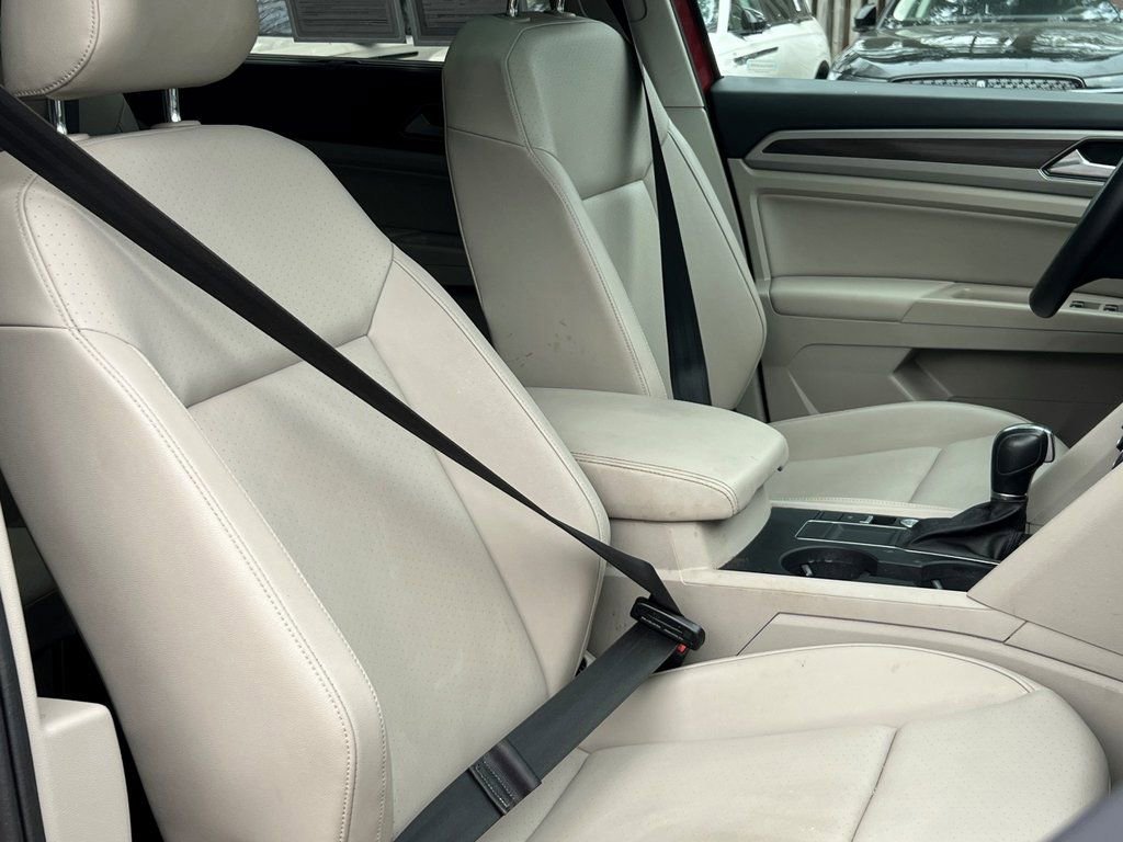 Used 2019 Volkswagen Atlas SE w/ Panoramic Sunroof Package image 13