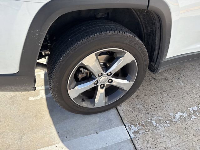 Used 2021 Jeep Grand Cherokee L Limited image 18