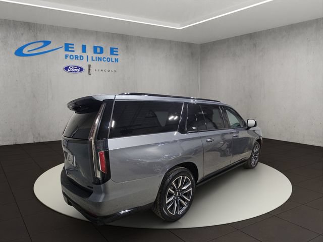 Used 2021 Cadillac Escalade ESV Sport w/ Driver Assist Tech Package AWD/4WD image 8