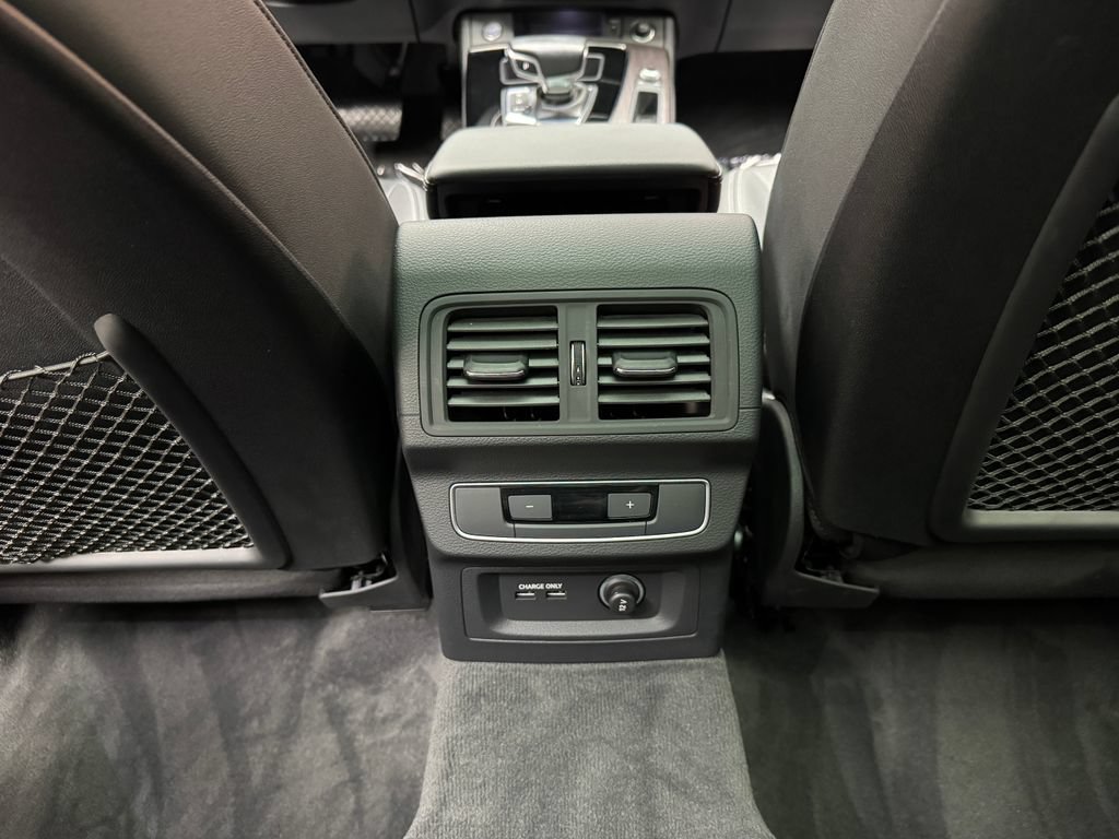 Used 2022 Audi Q5 2.0T Premium AWD/4WD image 13