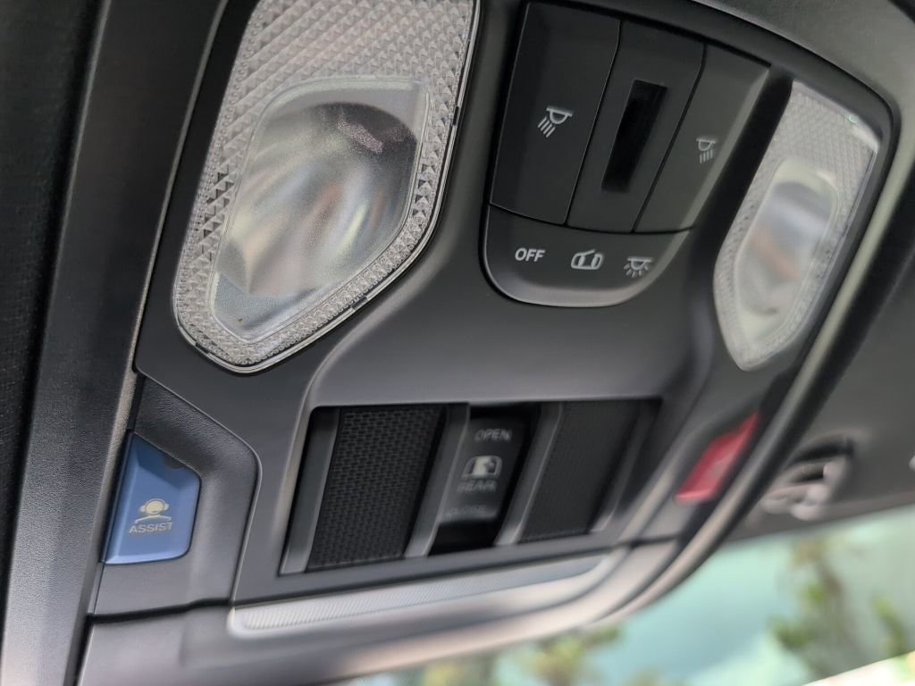 Used 2022 RAM 2500 Big Horn w/ Level C Equiment Group image 21