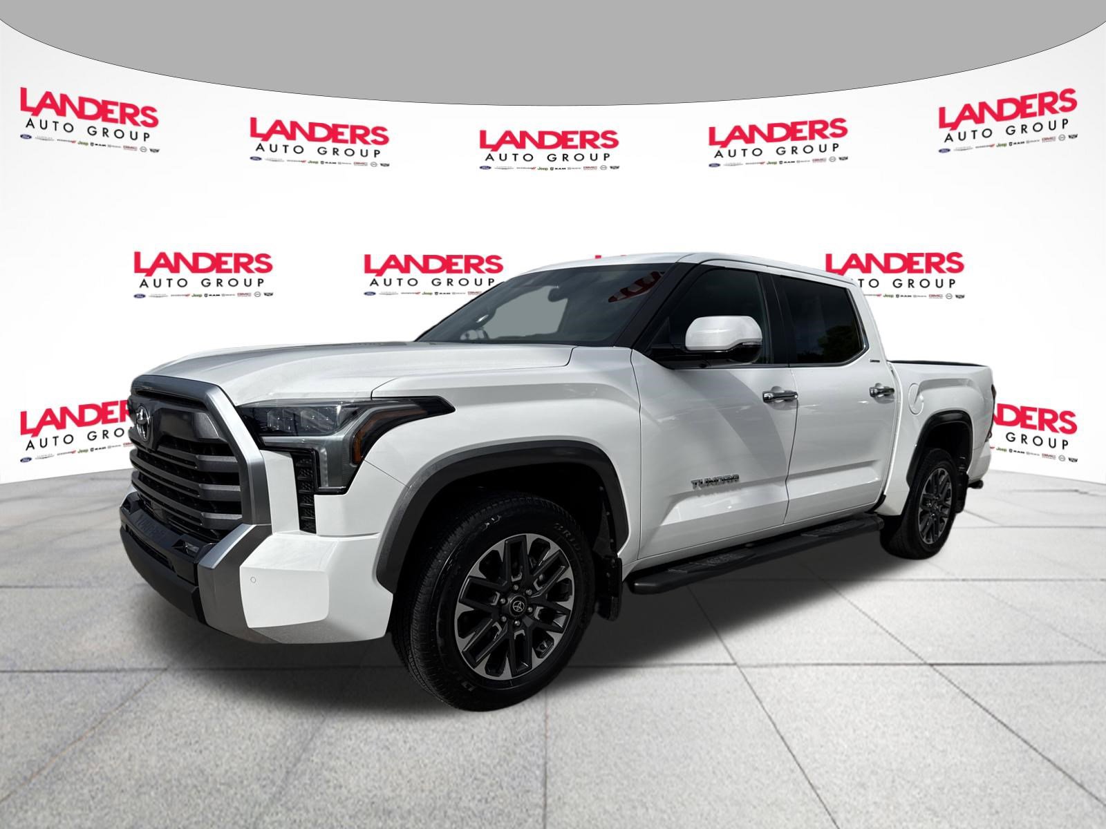 Used 2025 Toyota Tundra Limited AWD/4WD image 7