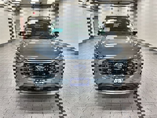 Certified 2023 Ford Escape Platinum w/ Premium Technology Package image 4