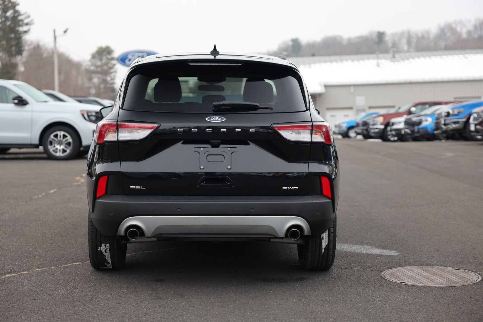 Certified 2022 Ford Escape SEL AWD/4WD image 6