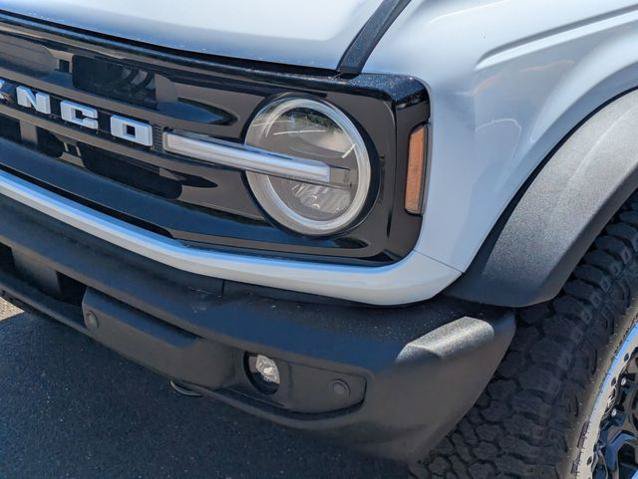 Certified 2026 Ford Bronco Outer Banks w/ Sasquatch Package AWD/4WD image 9