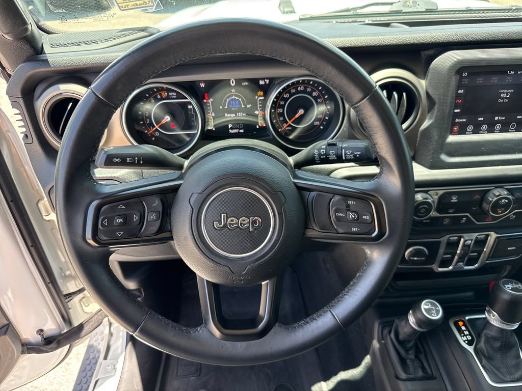 Used 2018 Jeep Wrangler Unlimited Sport S AWD/4WD image 14