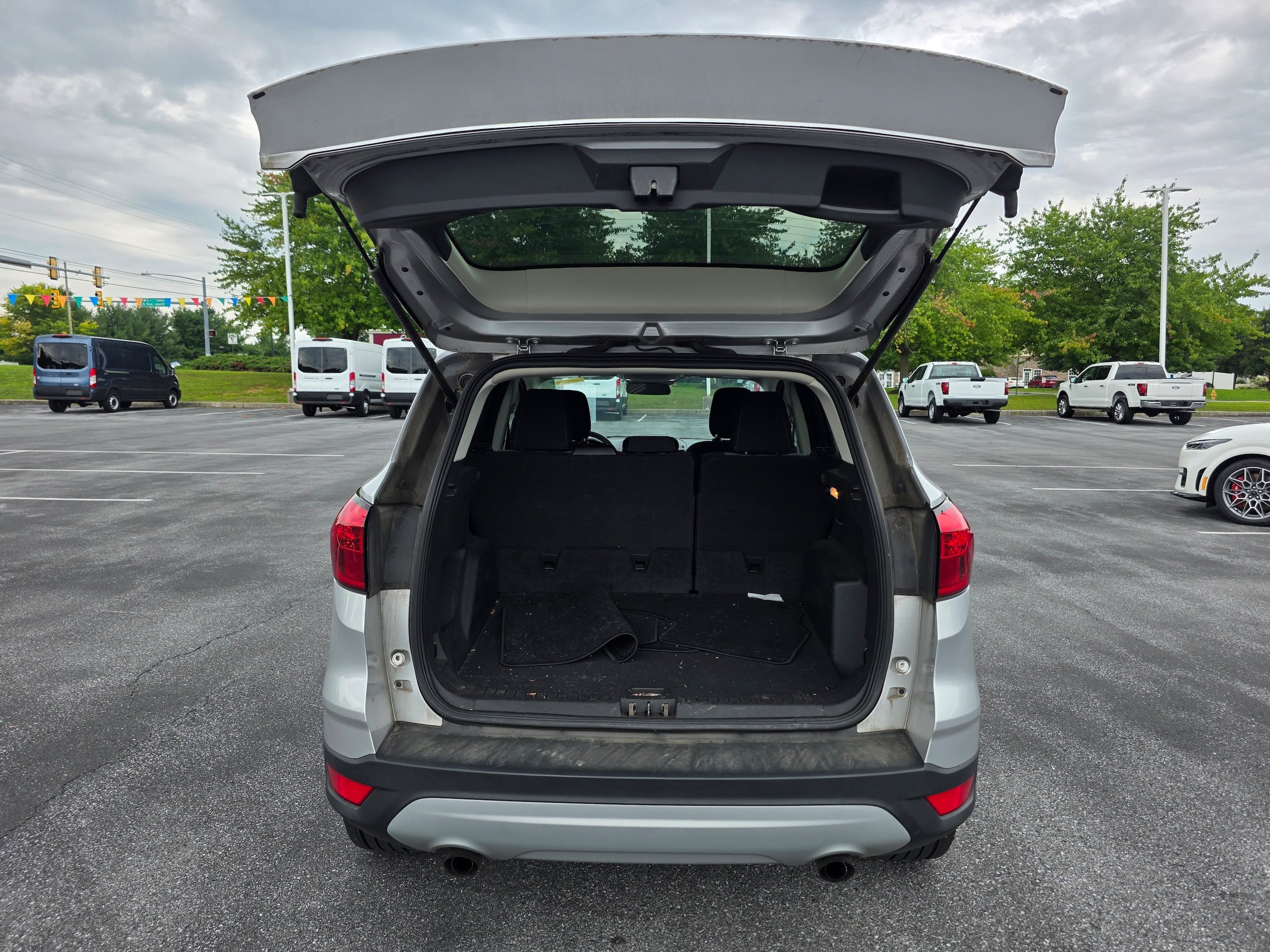 Certified 2019 Ford Escape SE AWD/4WD image 7