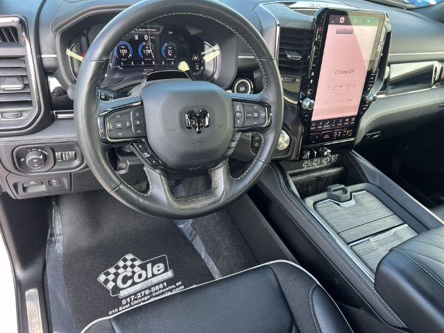 Used 2025 RAM 1500 Limited AWD/4WD image 16