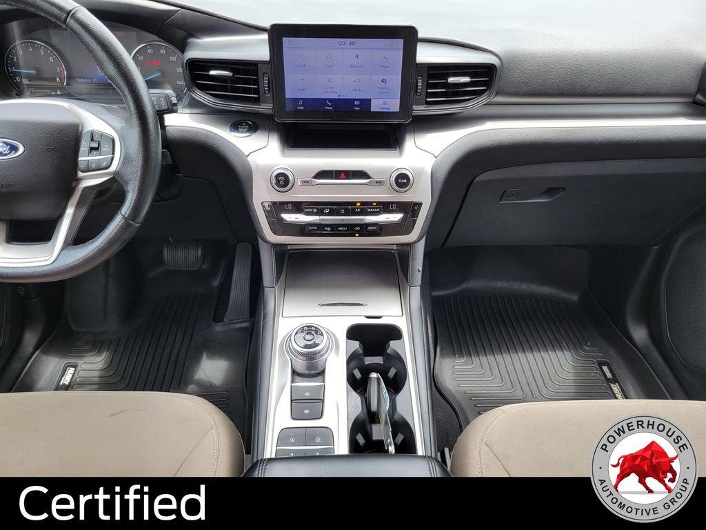 Certified 2021 Ford Explorer XLT RWD image 22
