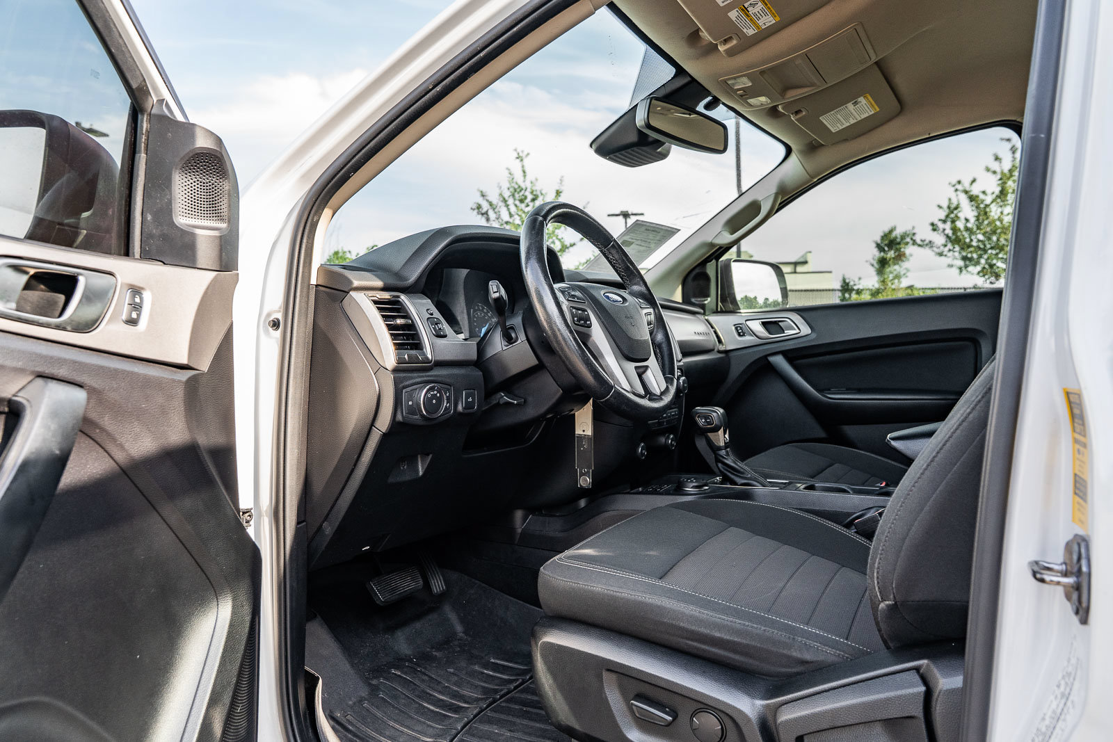 Certified 2019 Ford Ranger XLT w/ Equipment Group 302A Luxury AWD/4WD image 17