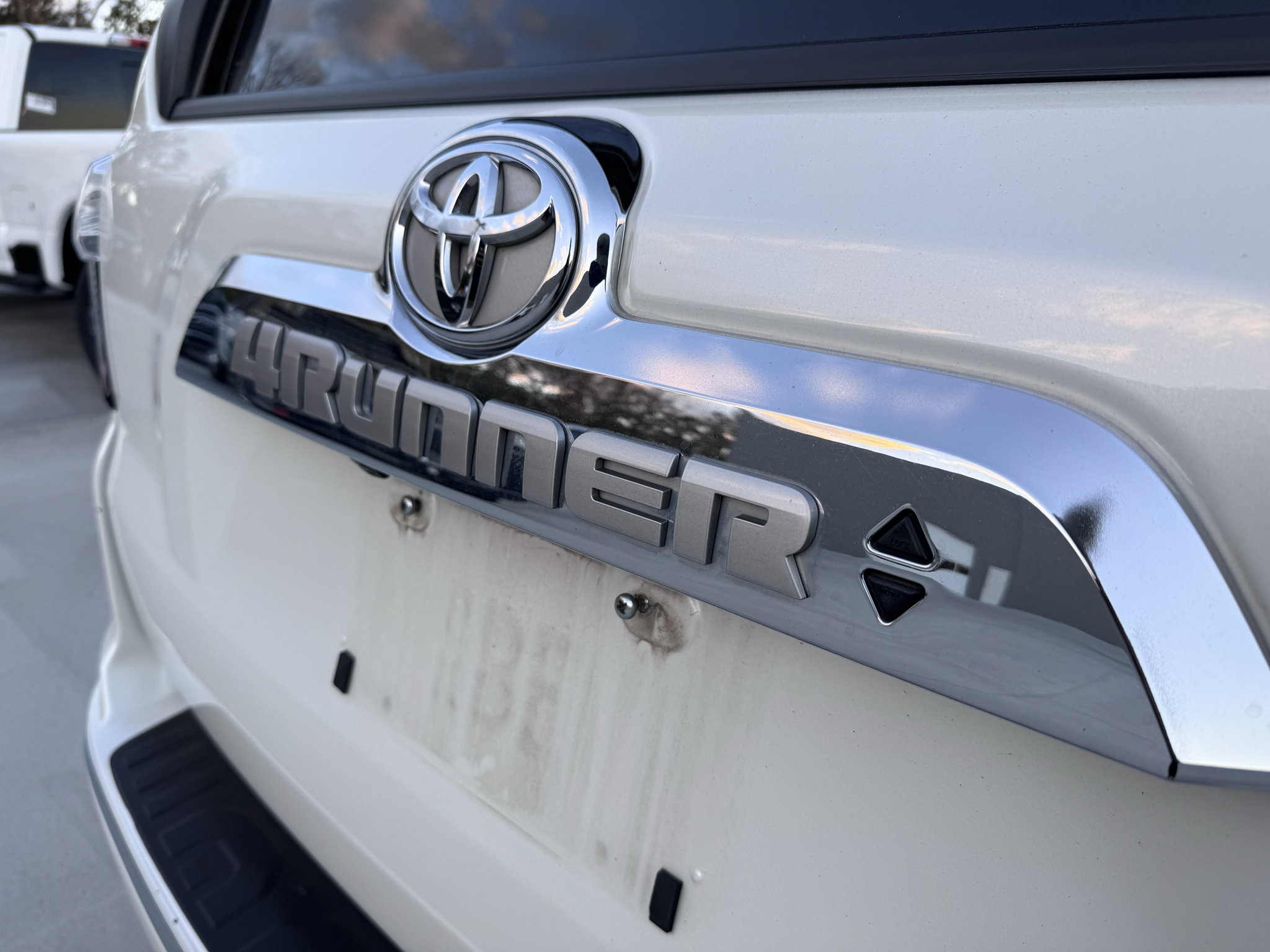 Used 2023 Toyota 4Runner Limited AWD/4WD image 31