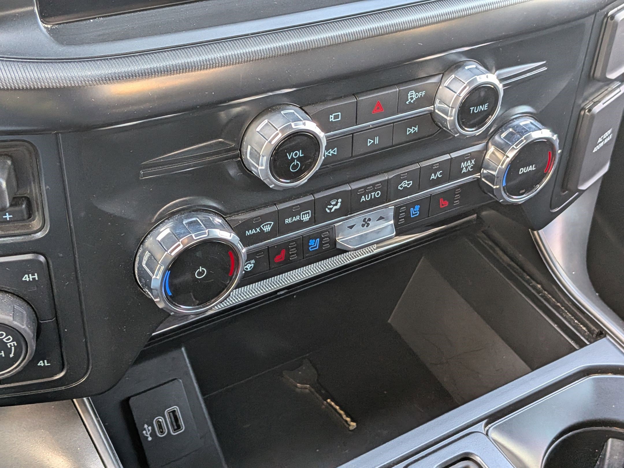 Certified 2025 Ford F150 Lariat AWD/4WD image 29