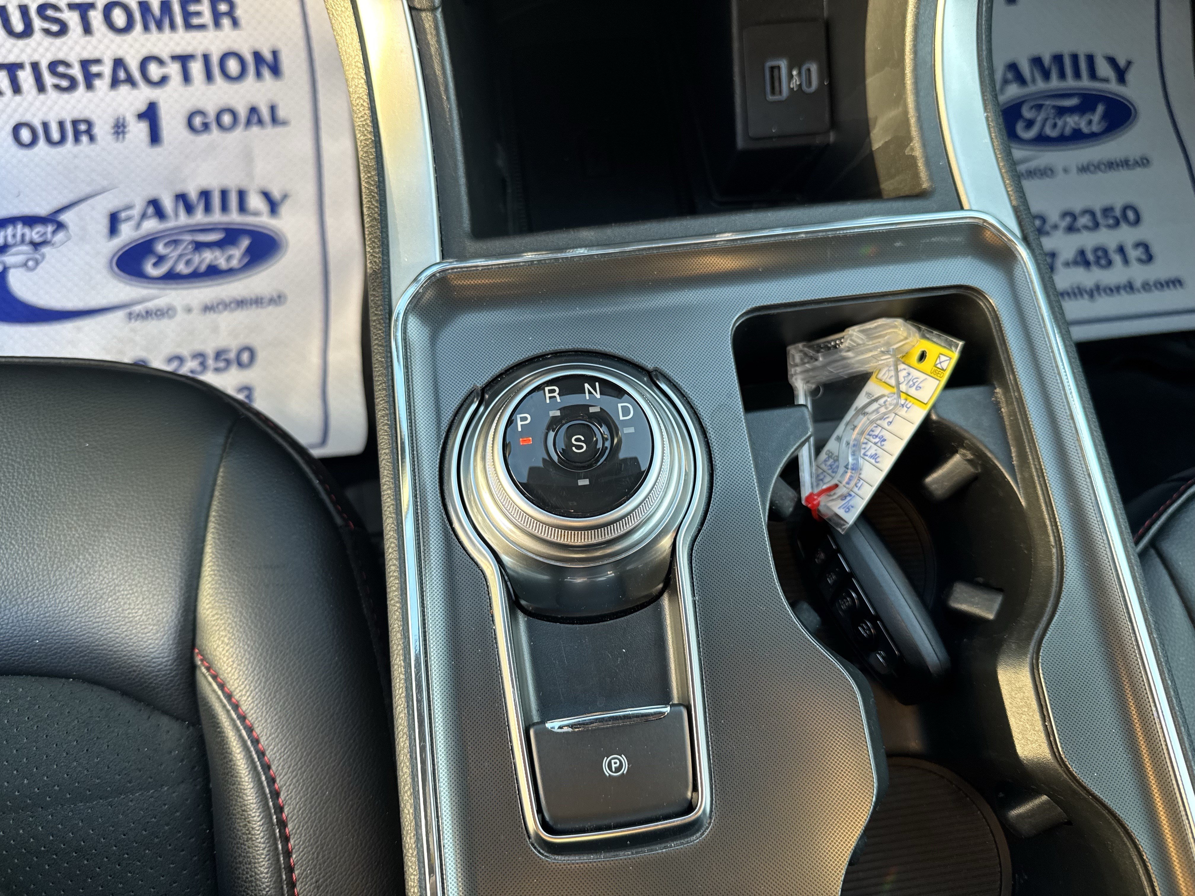 Certified 2024 Ford Edge ST-Line AWD/4WD image 17