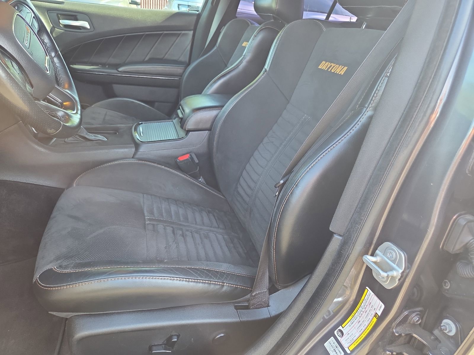 Used 2018 Dodge Charger R/T RWD image 18