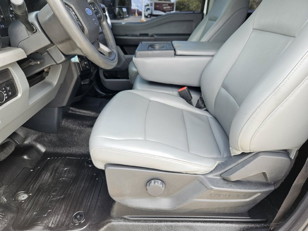 Certified 2025 Ford F450 XL AWD/4WD image 15