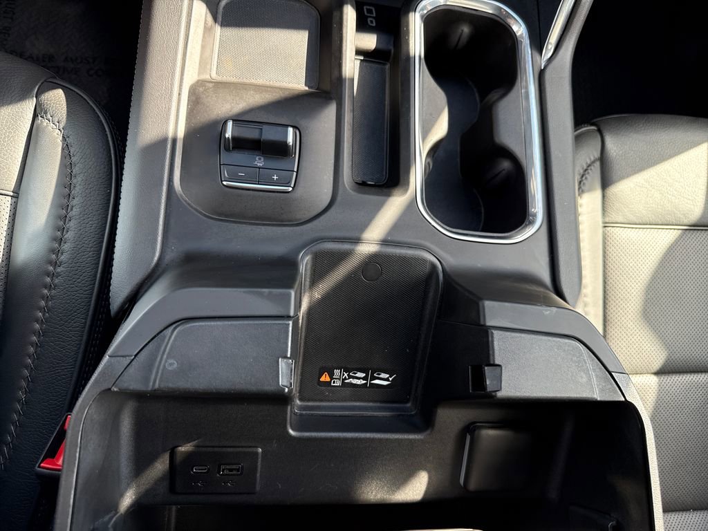 Used 2024 GMC Sierra 2500 Denali w/ Denali Reserve Package image 25