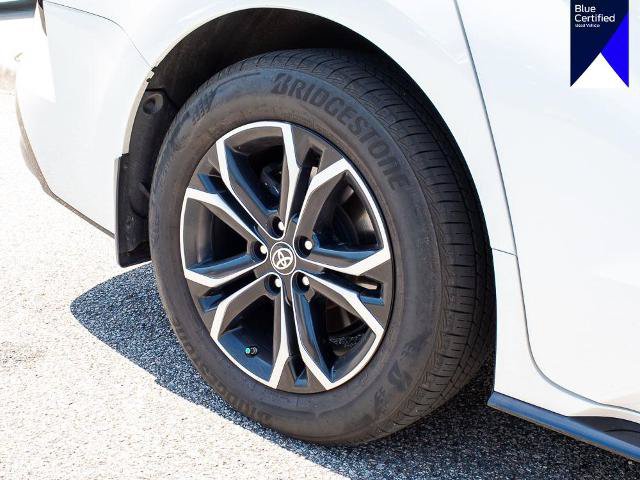 Used 2025 Toyota Sienna Platinum AWD/4WD image 7