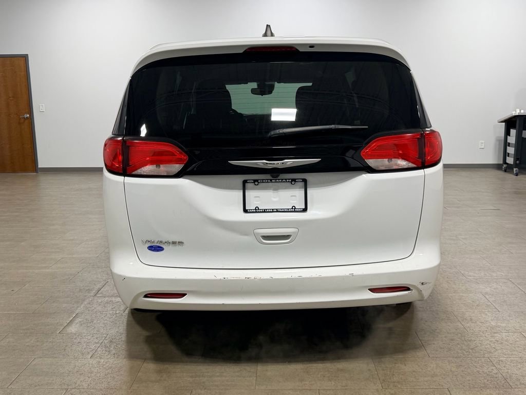 Used 2023 Chrysler Voyager LX w/ Fleet Security Group image 5