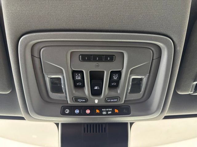 Used 2022 Chevrolet Silverado 1500 RST w/ Convenience Package II AWD/4WD image 14