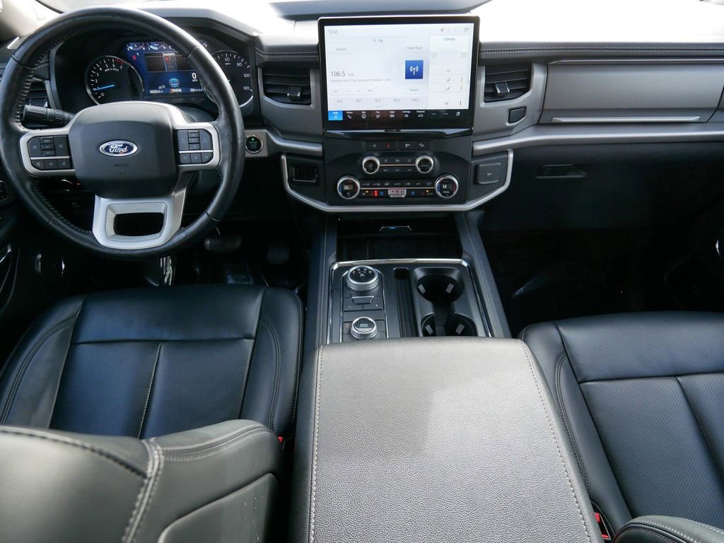 Certified 2023 Ford Expedition Max XLT image 14