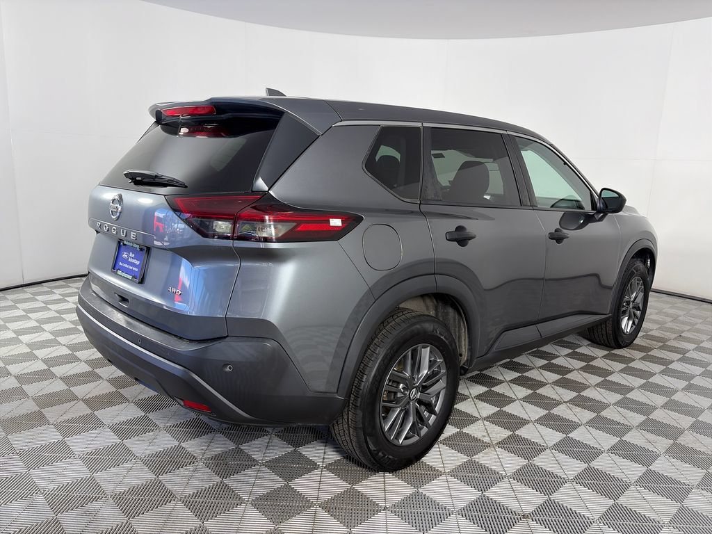 Used 2021 Nissan Rogue S AWD/4WD image 7