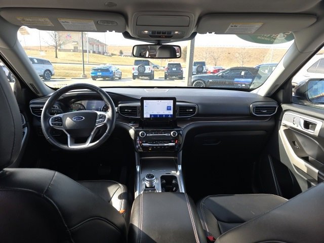 Certified 2021 Ford Explorer Limited w/ Hybrid Equipment Group 310A image 14