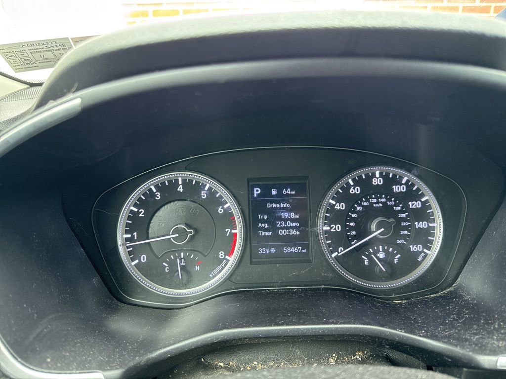 Used 2020 Hyundai Santa Fe SE image 4