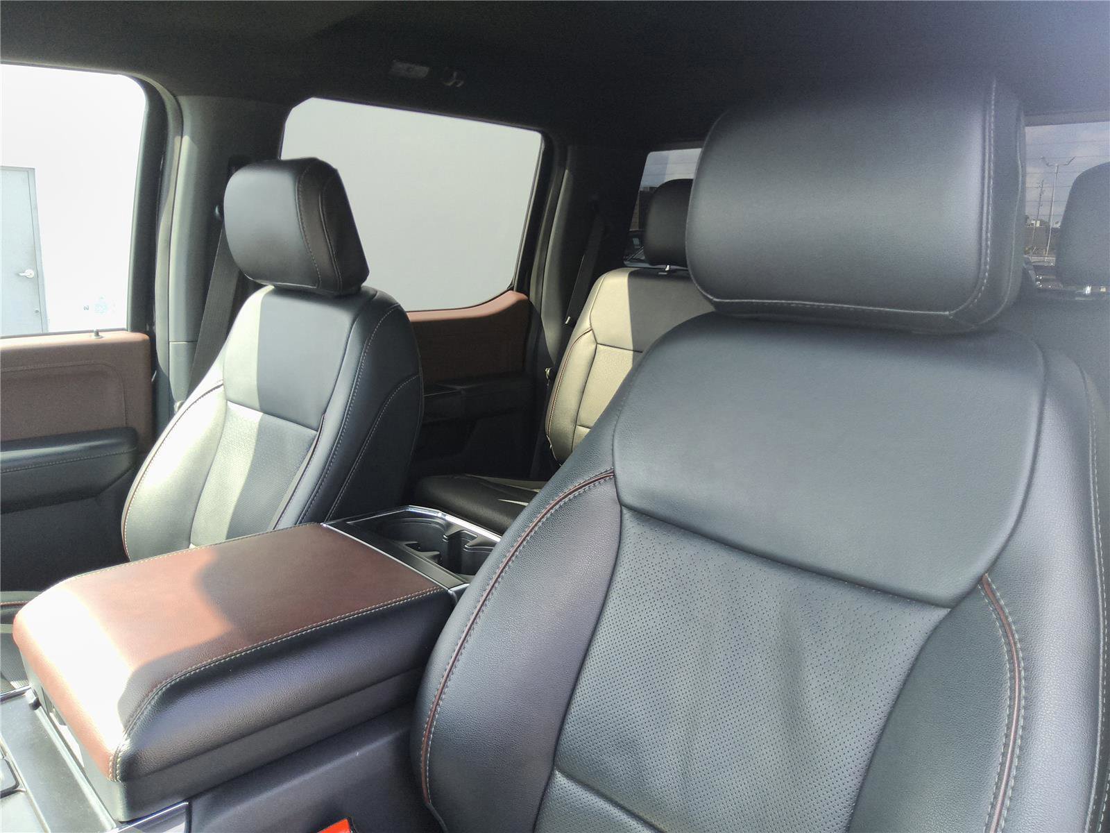 Certified 2022 Ford F150 Lariat w/ Max Trailer Tow Package image 18