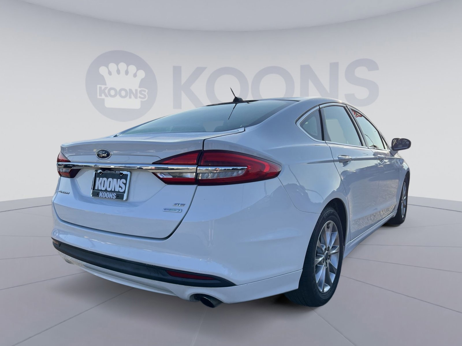 Certified 2017 Ford Fusion SE image 8