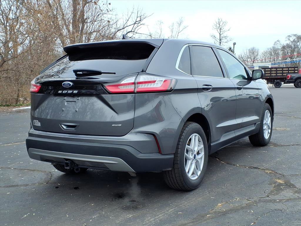 Certified 2022 Ford Edge SEL w/ Convenience Package image 5