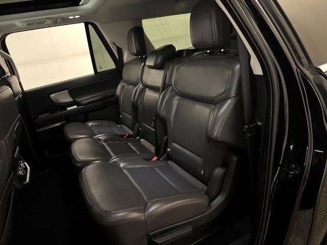 Certified 2025 Ford Expedition Max Active AWD/4WD image 36