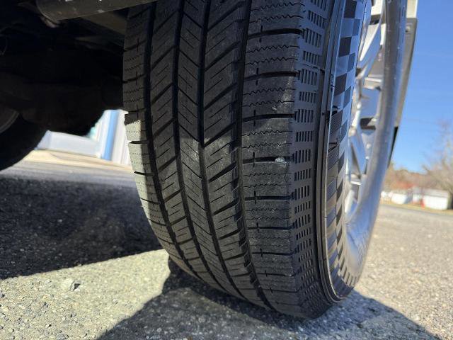 Used 2019 Nissan Frontier PRO-4X w/ Pro-4x Luxury Package image 24