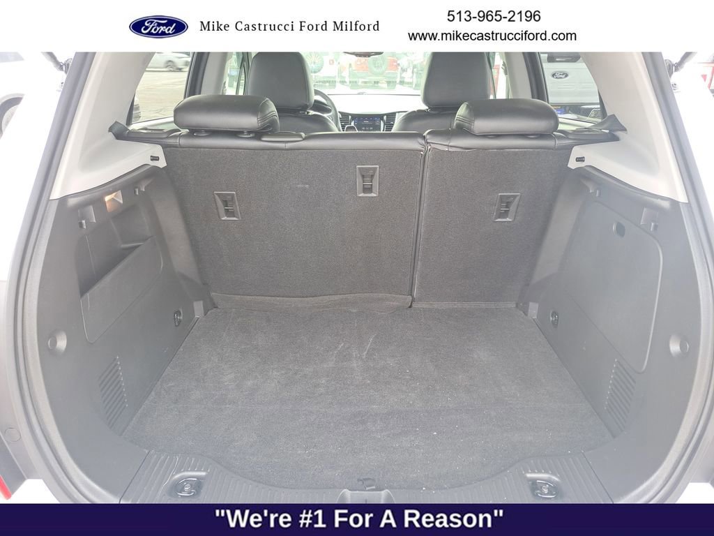 Used 2022 Chevrolet Trax LS w/ Tint and Cruise Package image 25