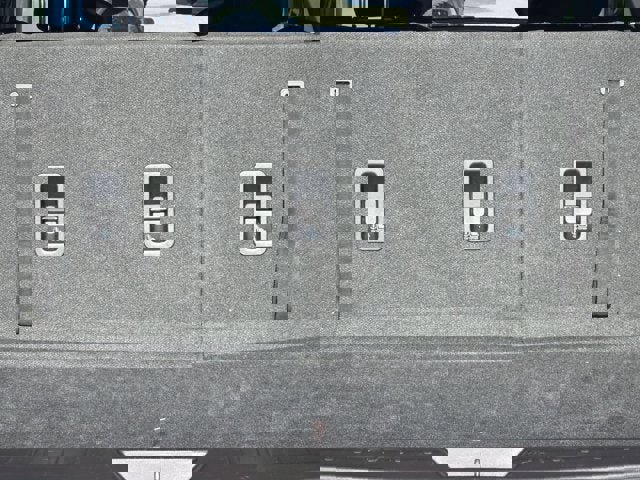 Used 2024 Subaru Ascent Premium w/ Convenience Package image 16