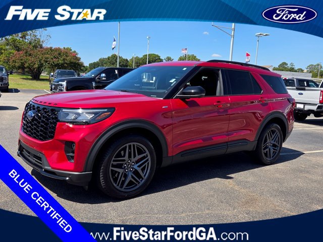 Certified 2026 Ford Explorer ST-Line w/ ST-Line Street Pack RWD image 3