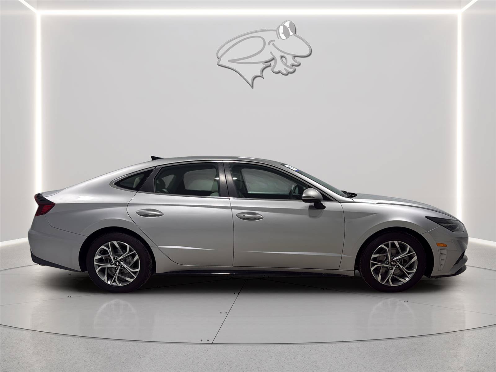 Used 2023 Hyundai Sonata SEL FWD image 5
