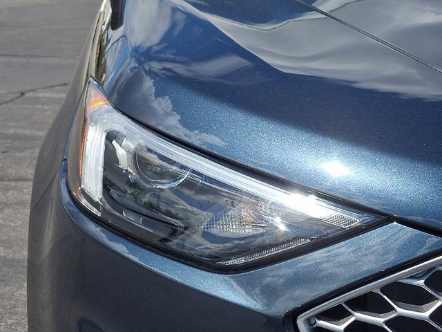 Certified 2023 Ford Edge SEL w/ Convenience Package AWD/4WD image 10