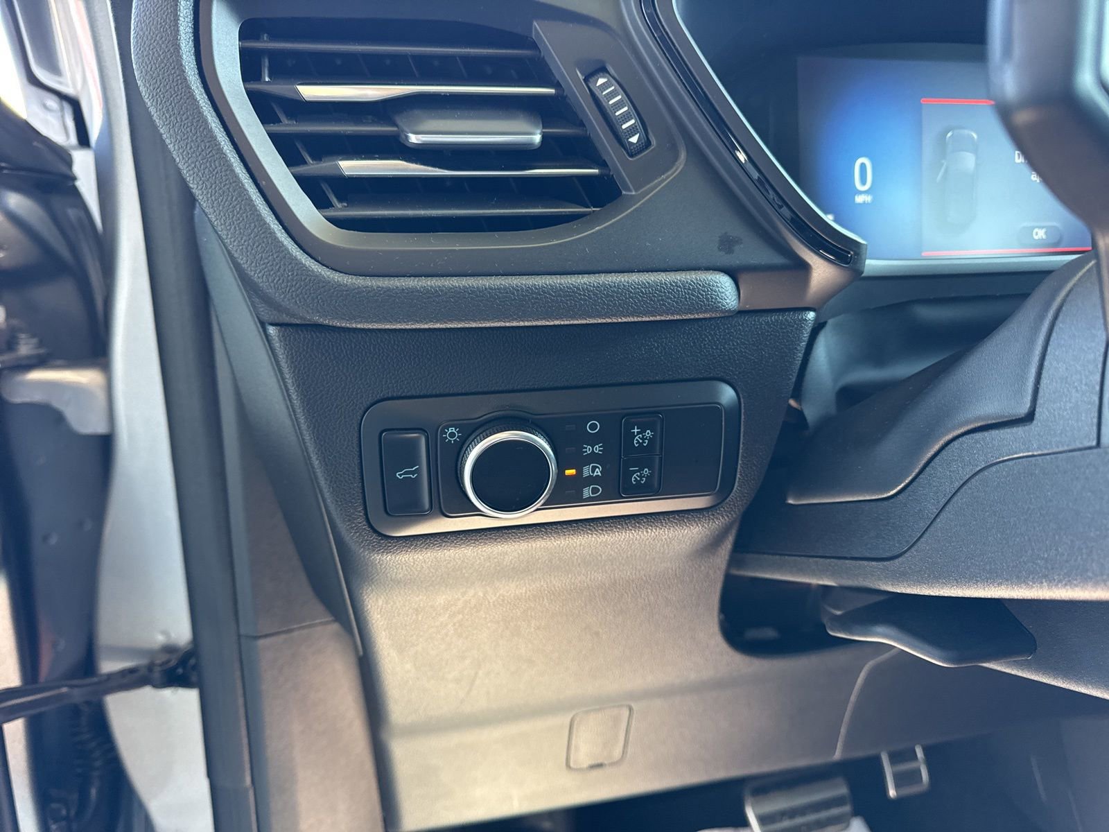 Certified 2024 Ford Escape ST-Line w/ Tech Pack #1 image 27