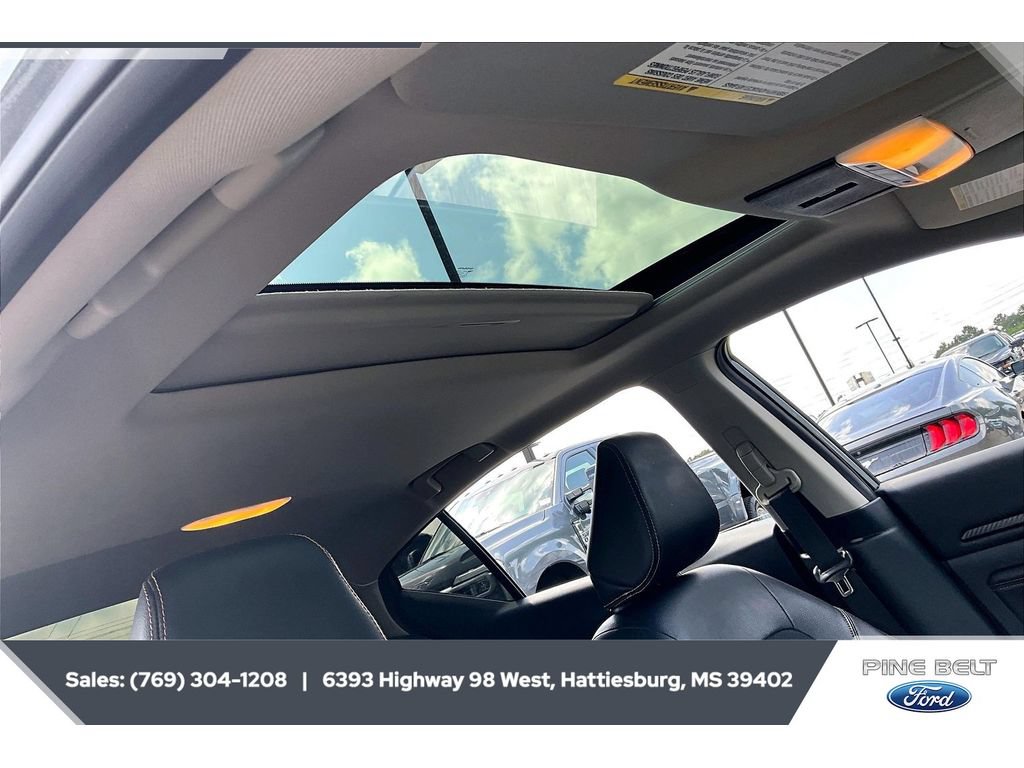 Used 2022 Nissan Altima 2.5 SR w/ Midnight Edition Package FWD image 16
