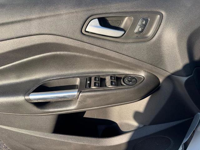 Certified 2018 Ford Escape SE image 19