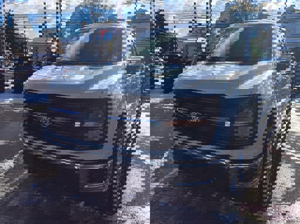 Certified 2024 Ford F150 XLT w/ Equipment Group 302A MID image 4