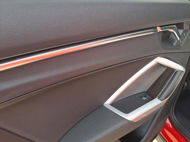 Used 2023 Audi Q3 2.0T Premium image 19